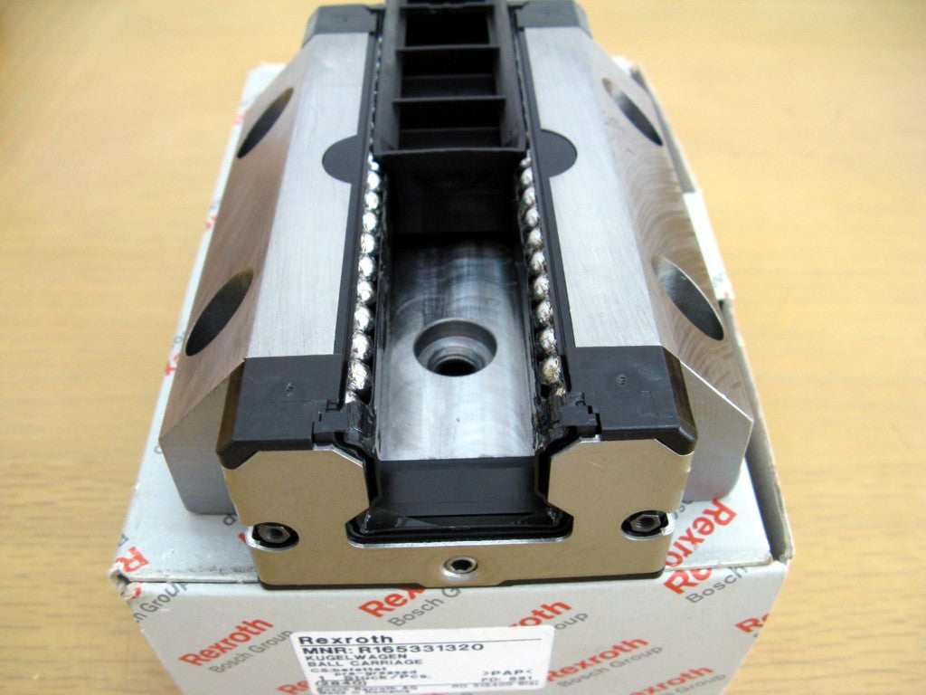 R165331320 Bosch Rexroth Runner Block Ball Carriage Linear Bearings