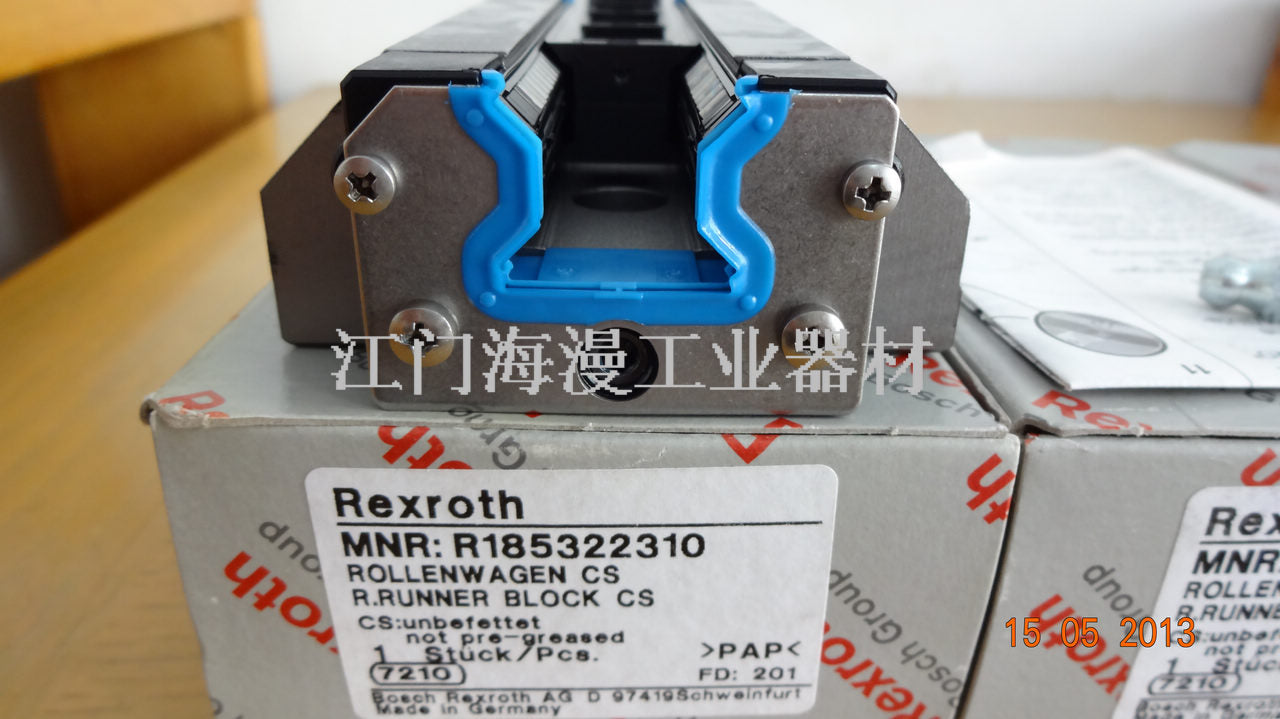 R185322210 R18532222X Bosch Rexroth Roller Runner Block Linear Motion Bearings