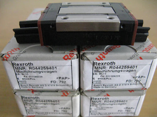 R044259301 Bosch REXROTH RUNNER BLOCK LINEAR BEARING