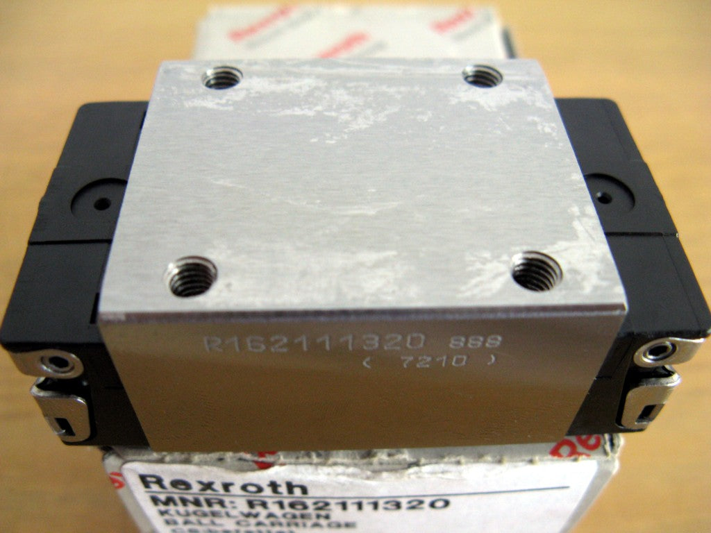 R162112220 Bosch REXROTH RUNNER BLOCK LINEAR BEARINGS