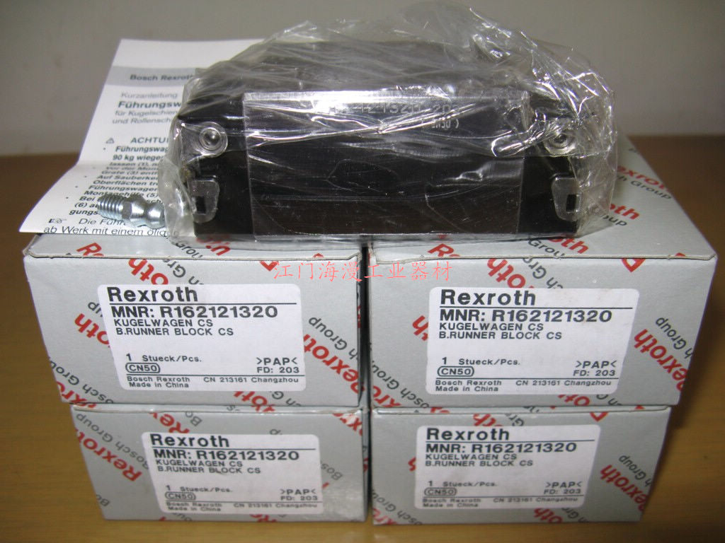 R162121320 Bosch REXROTH RUNNER BLOCK LINEAR BEARING