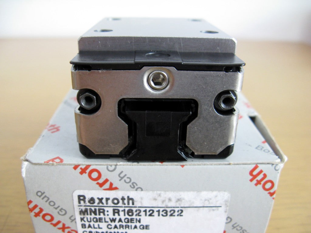 R162121322 Bosch REXROTH RUNNER BLOCK LINEAR BEARING