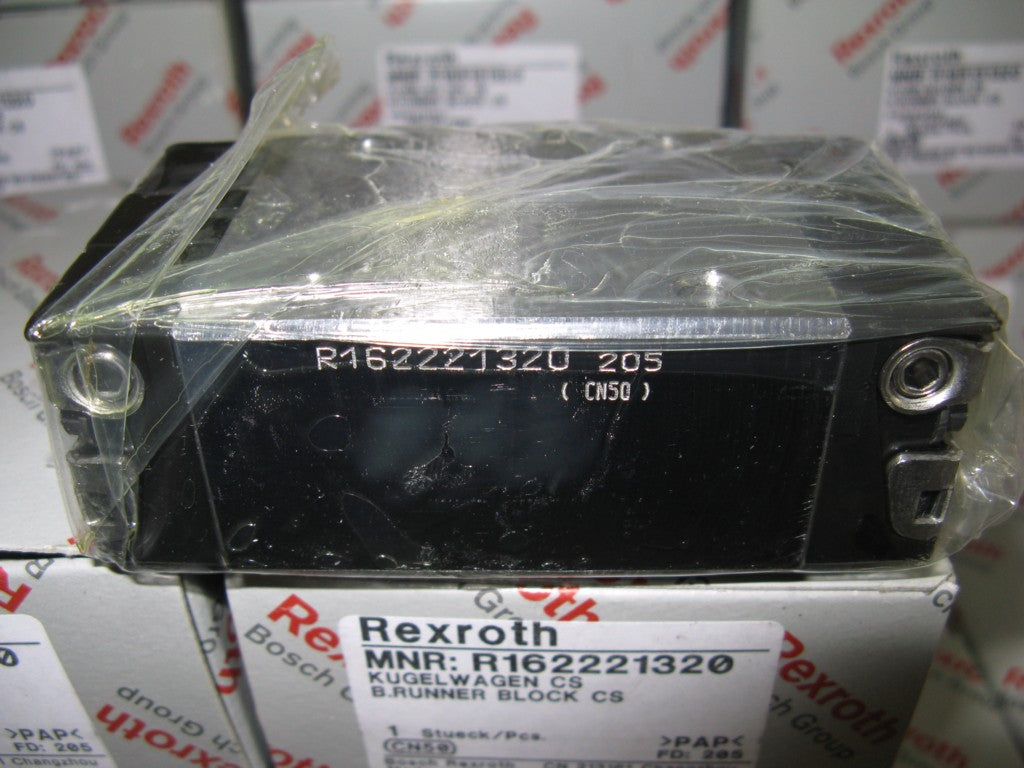 R162221220 BOSCH REXROTH RUNNER BLOCK BALL LINEAR BEARINGS