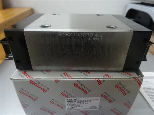 R162251210 BOSCH REXROTH RUNNER BLOCK BALL LINEAR BEARINGS