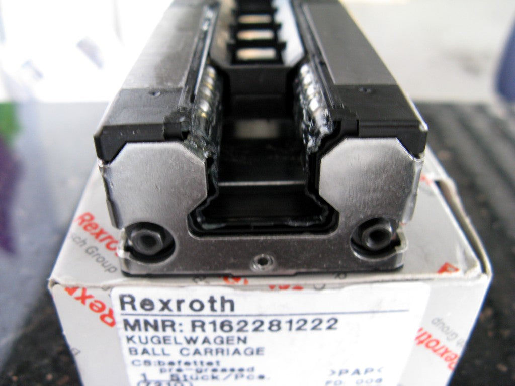 R162281220 BOSCH REXROTH RUNNER BLOCK BALL LINEAR BEARINGS