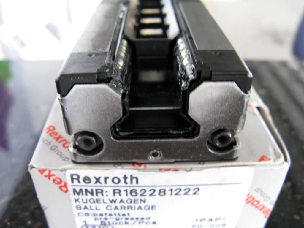 R162281222 BOSCH REXROTH RUNNER BLOCK BALL LINEAR BEARINGS