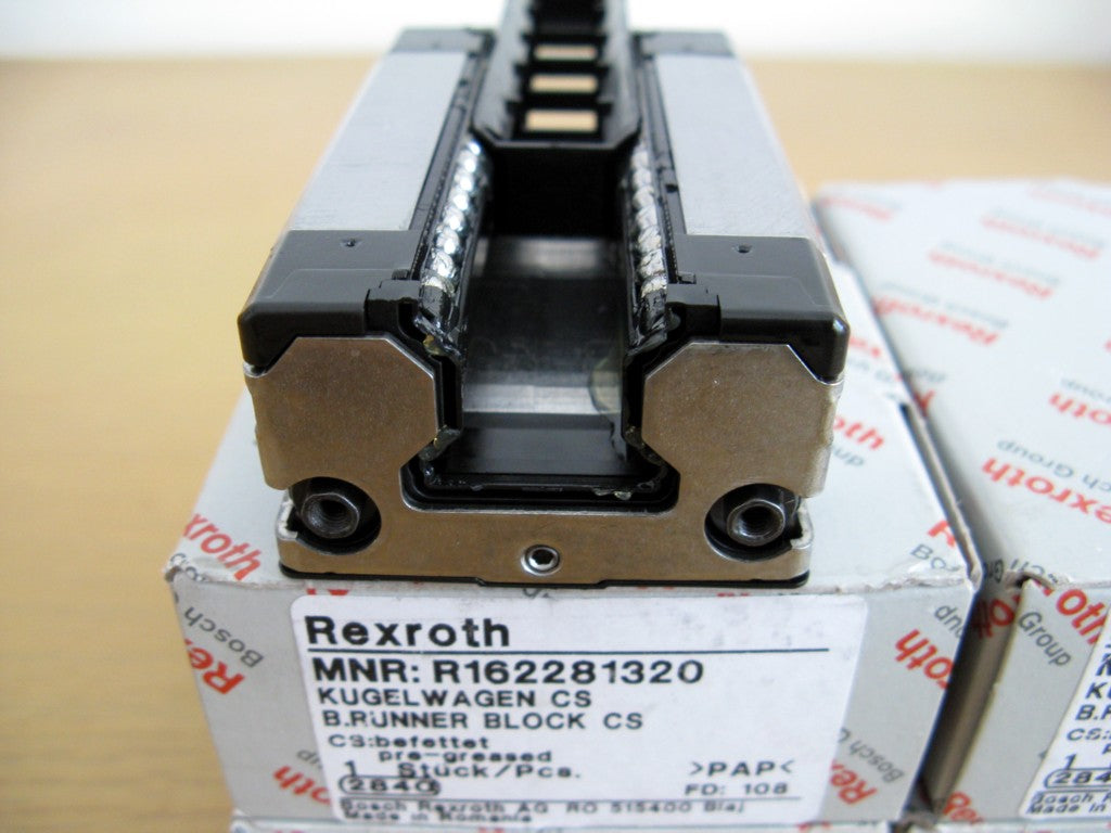 R162282220 BOSCH REXROTH RUNNER BLOCK BALL LINEAR BEARINGS