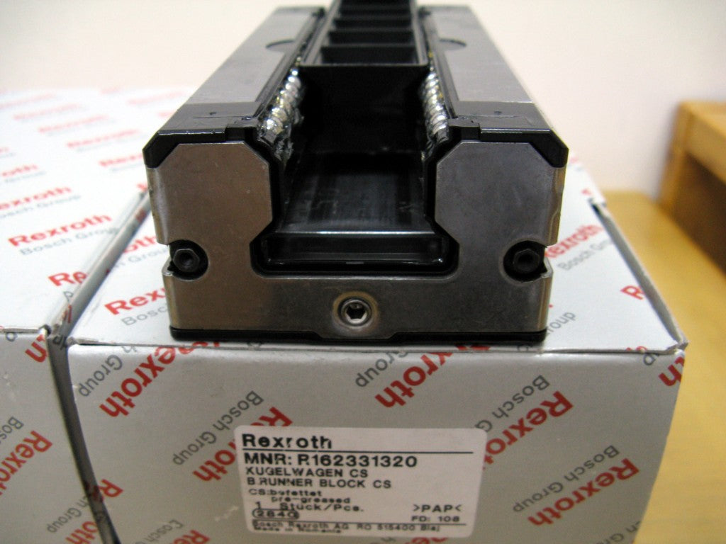 R162332320 BOSCH REXROTH RUNNER BLOCK BALL CARRIAGE LINEAR BEARINGS