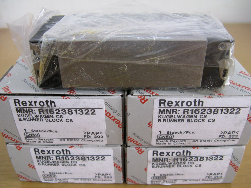 R162381322 BOSCH REXROTH RUNNER BLOCK BALL CARRIAGE LINEAR BEARINGS