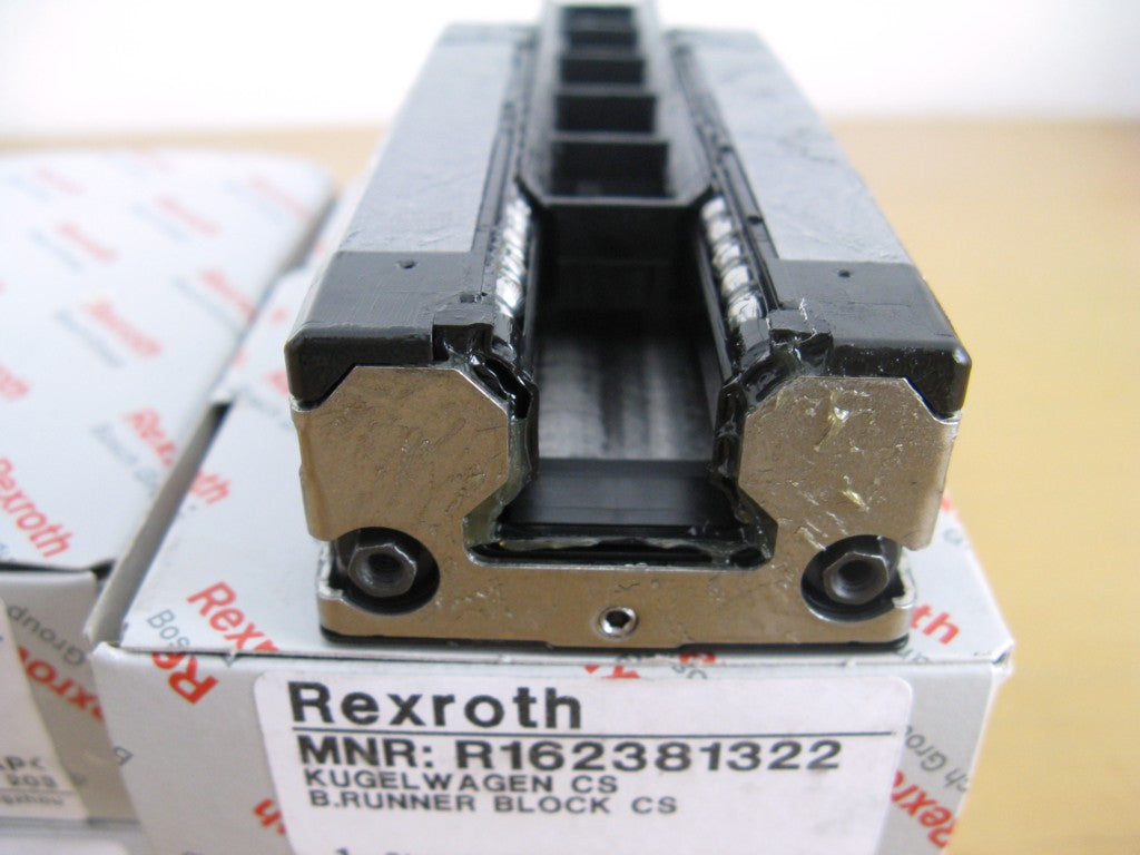 R162381322 BOSCH REXROTH RUNNER BLOCK BALL CARRIAGE LINEAR BEARINGS