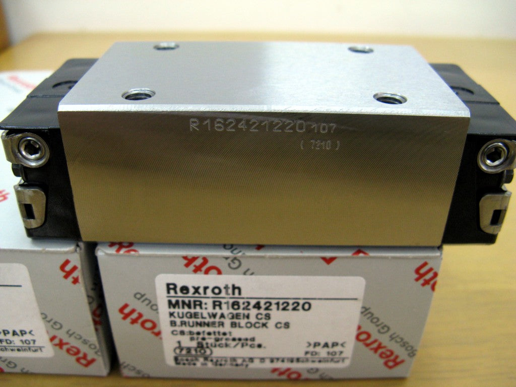 R162422220 BOSCH REXROTH RUNNER BLOCK BALL CARRIAGE LINEAR BEARINGS