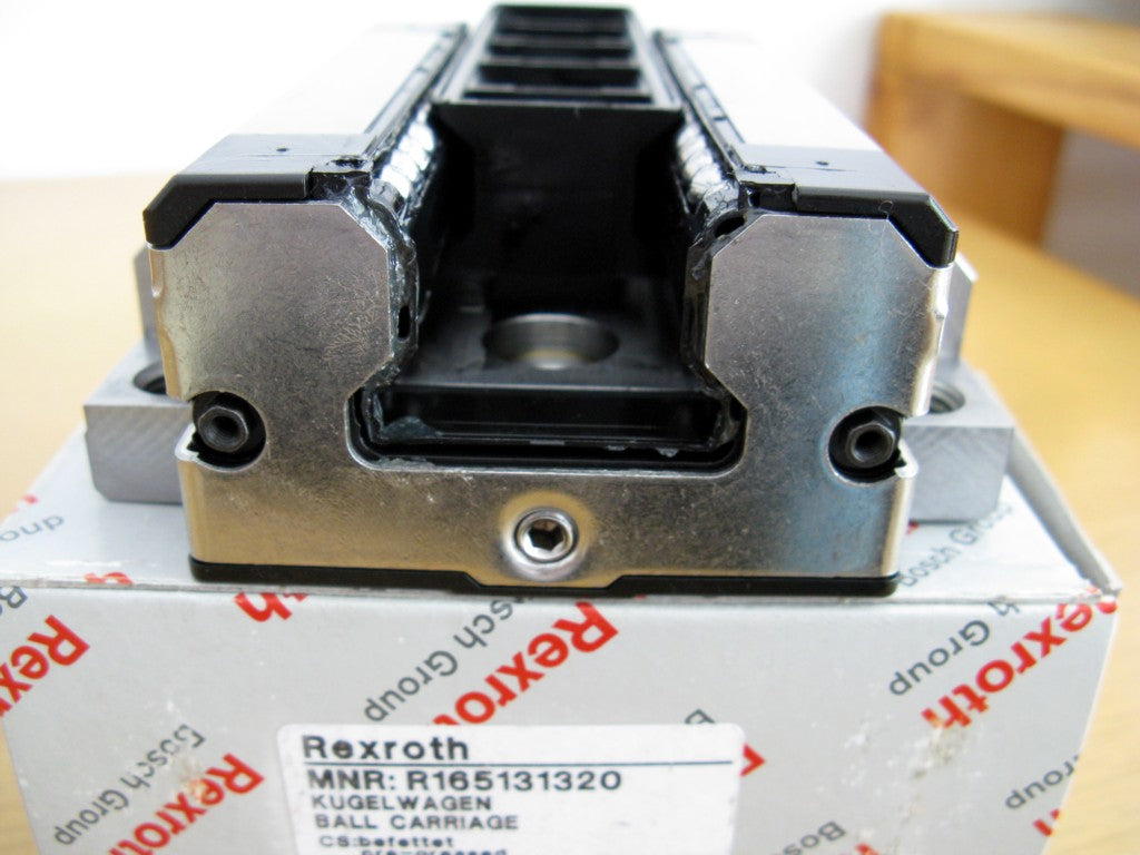 R165131320 BOSCH REXROTH RUNNER BLOCK BALL CARRIAGE LINEAR BEARINGS