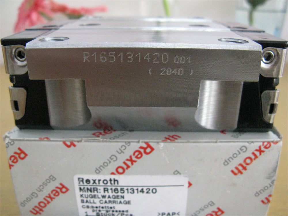 R165131420 BOSCH REXROTH RUNNER BLOCK BALL CARRIAGE LINEAR BEARINGS