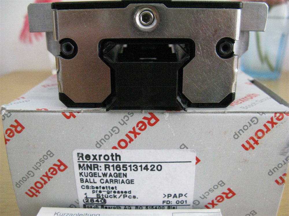 R165131420 BOSCH REXROTH RUNNER BLOCK BALL CARRIAGE LINEAR BEARINGS