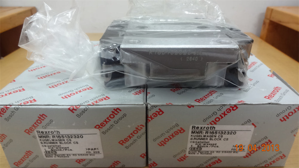 R165132420 BOSCH REXROTH RUNNER BLOCK BALL CARRIAGE LINEAR BEARINGS