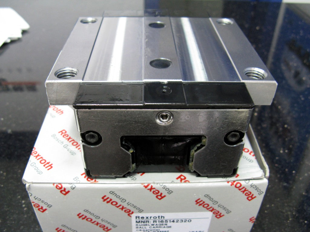 R165142320 BOSCH REXROTH RUNNER BLOCK BALL CARRIAGE LINEAR BEARINGS