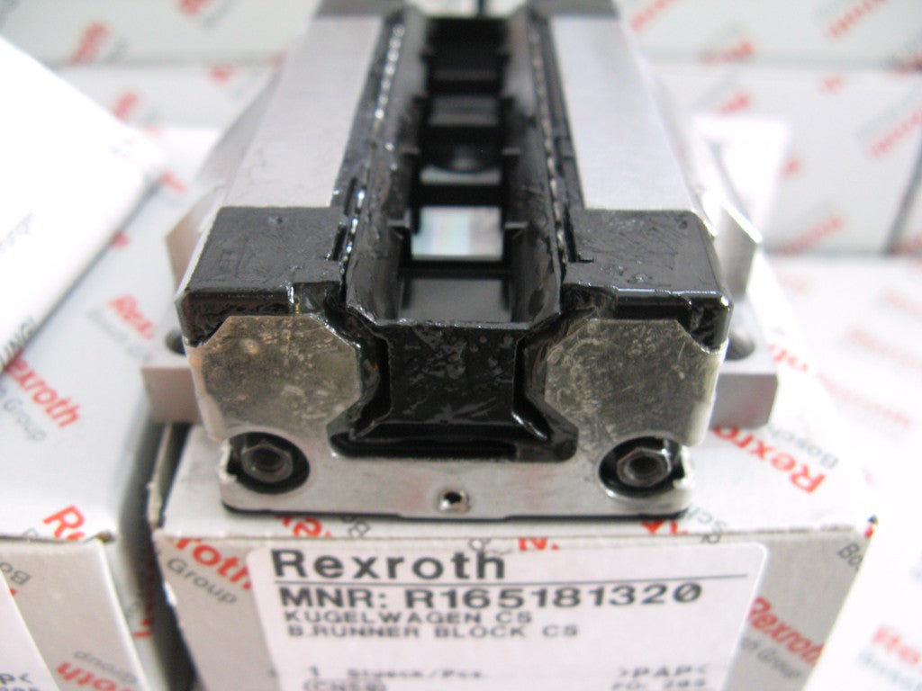 R165181220 Bosch Rexroth Runner Block Ball Carriage Linear Bearings