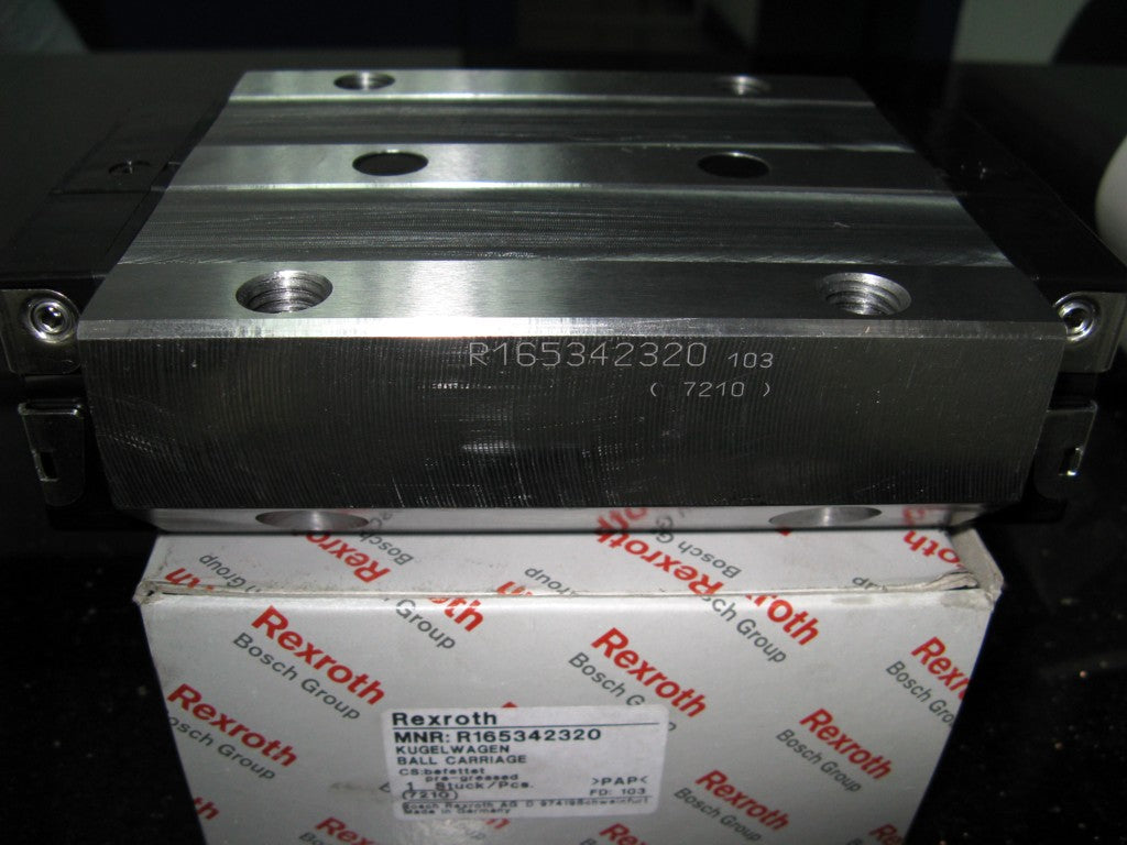 R165342320 Bosch Rexroth Runner Block Ball Carriage Linear Motion Bearings