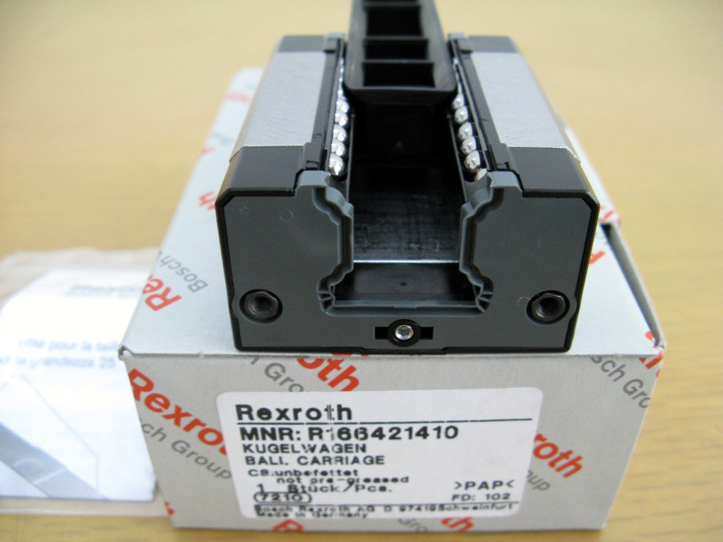 R166421310 Bosch Rexroth Runner Block Ball Carriage Linear Motion Bearings