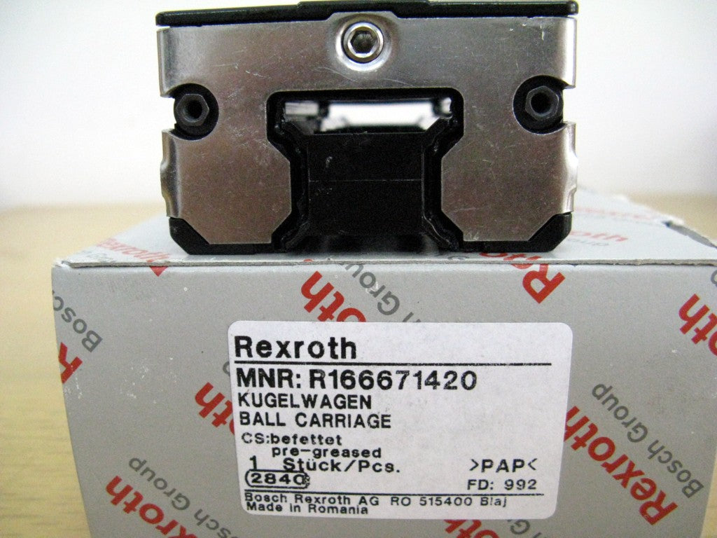 R166671420 Bosch Rexroth Runner Block Ball Carriage Linear Motion Bearings