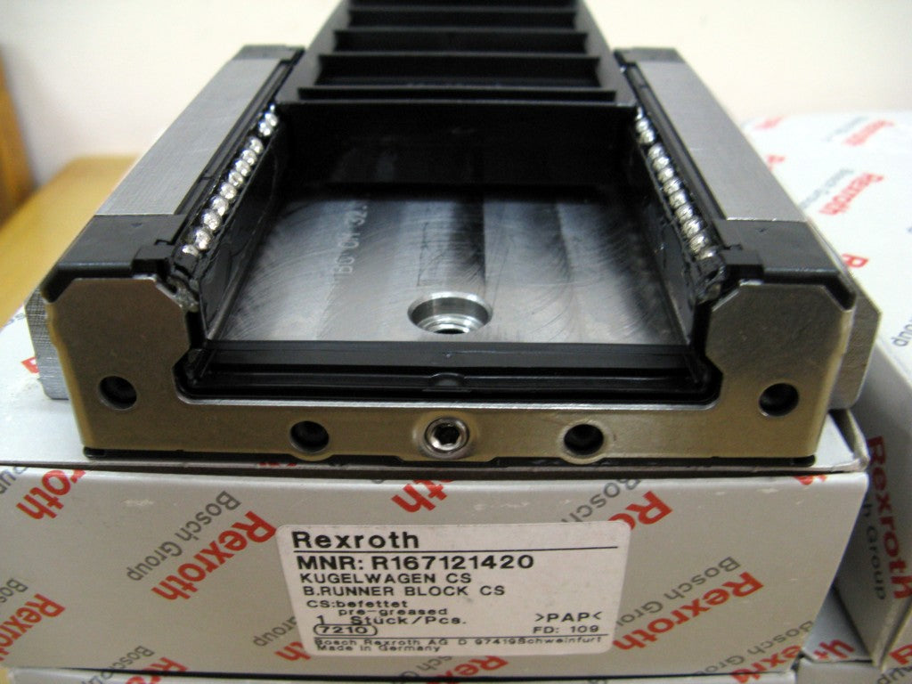 thumbnail image 2 of Bosch Rexroth Tychoway Linear Roller Bearing 21200 – P/N R987144726 New 2 of 5