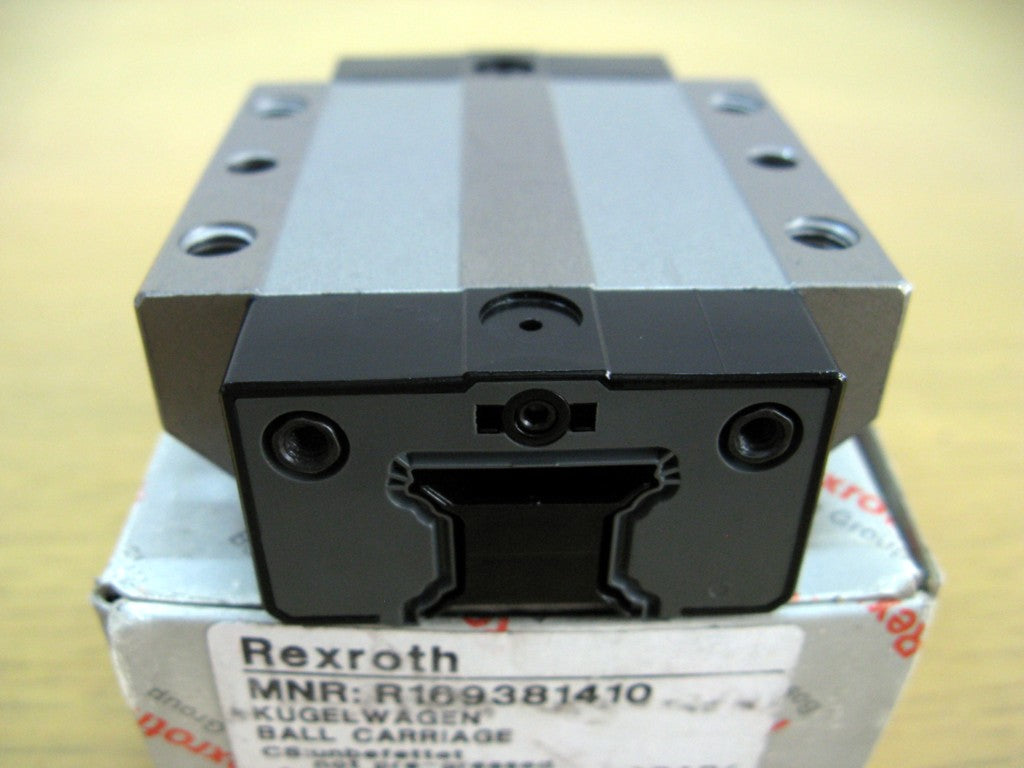 R169381310 Bosch Rexroth Runner Block Ball Carriage Linear Motion Bearings