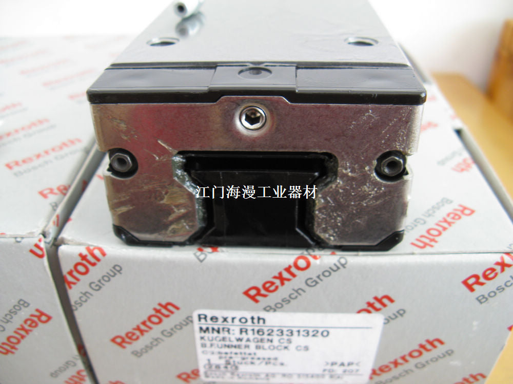 R162331220 BOSCH REXROTH RUNNER BLOCK BALL CARRIAGE LINEAR BEARINGS