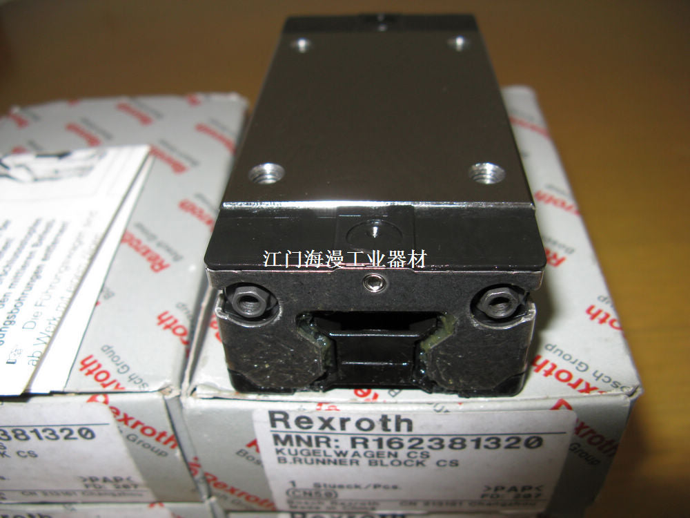 R162381220 BOSCH REXROTH RUNNER BLOCK BALL CARRIAGE LINEAR BEARINGS